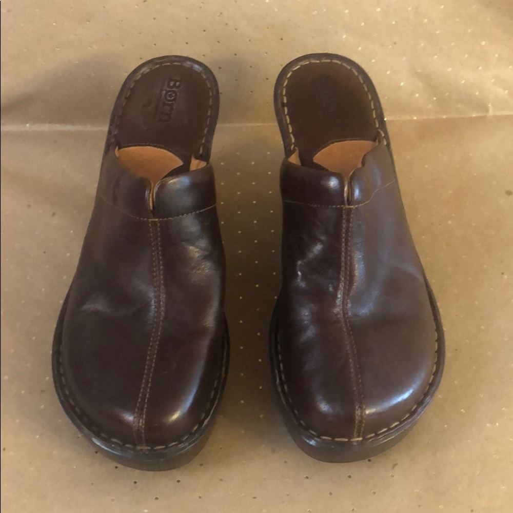 Born Brown Leather Clogs. Size 9